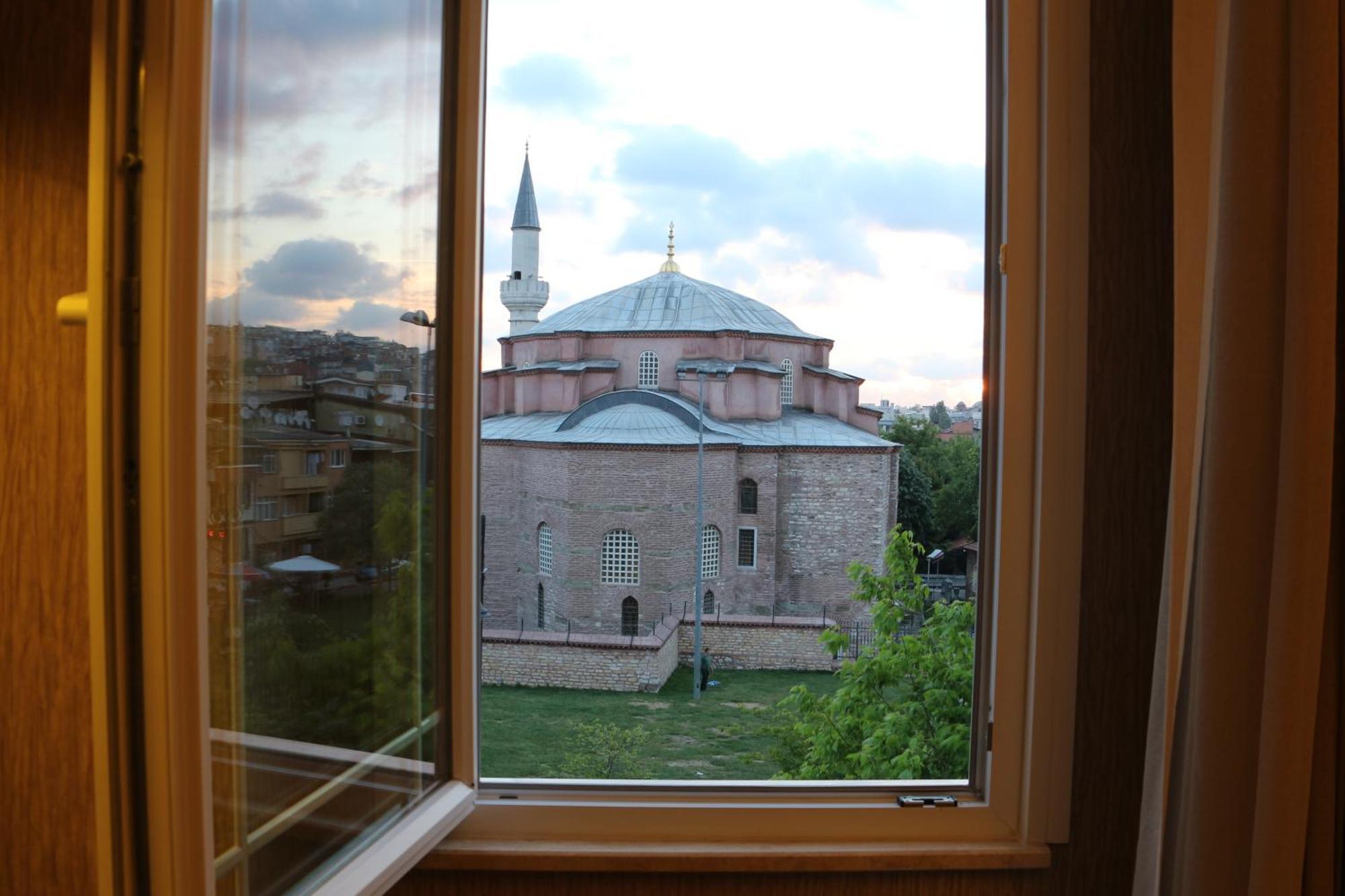 Siesta Hotel, Istanbul